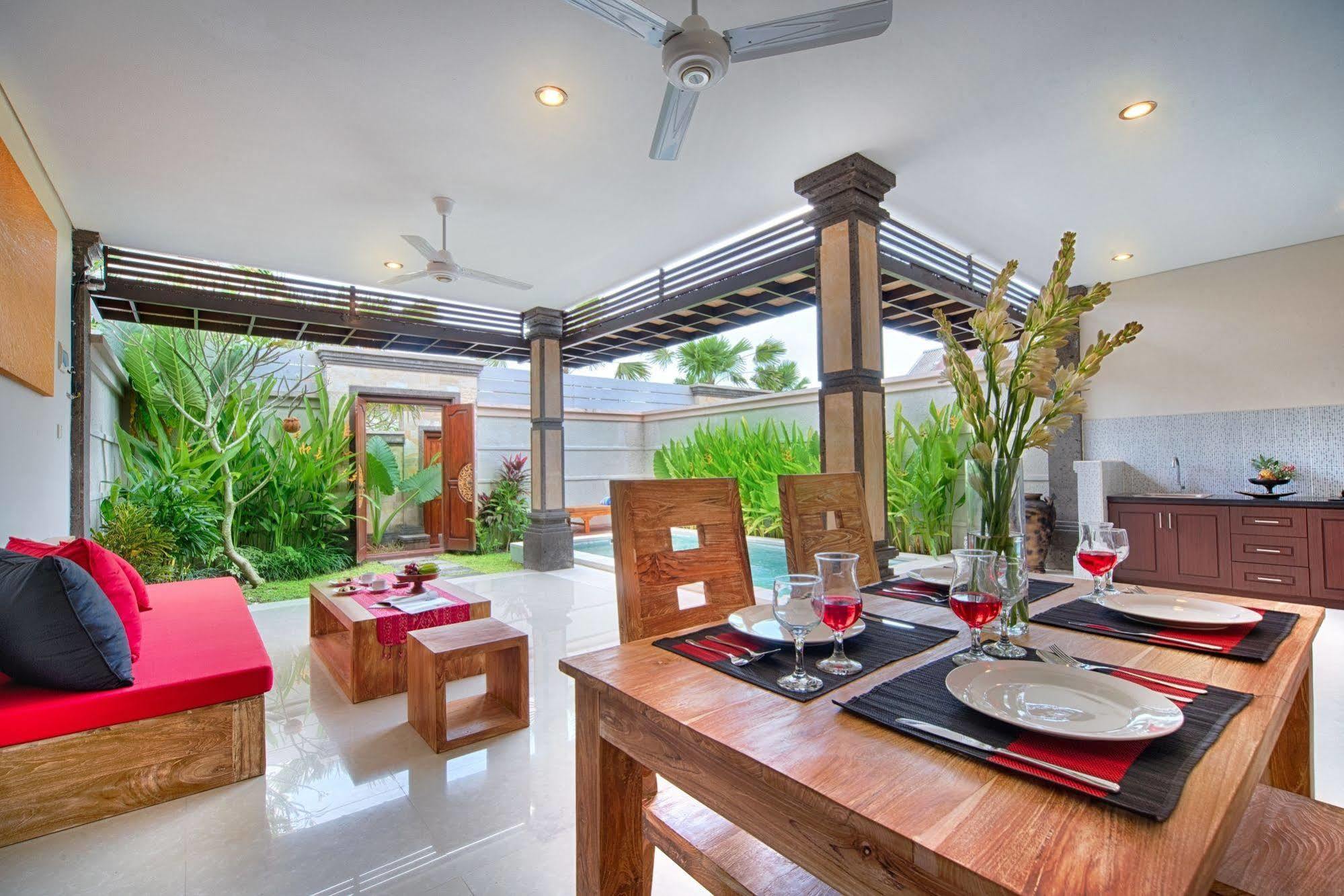 Puri Canggu Villas & Rooms Exterior photo