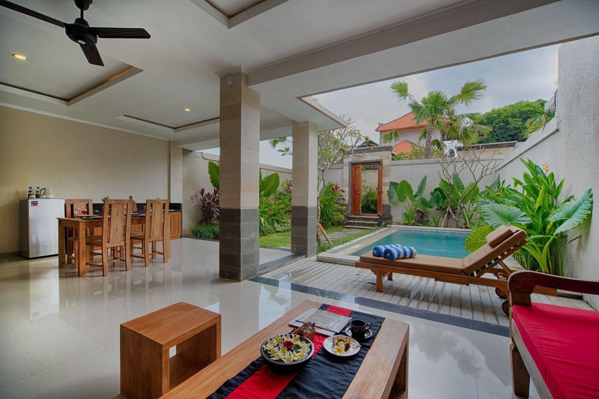 Puri Canggu Villas & Rooms Exterior photo