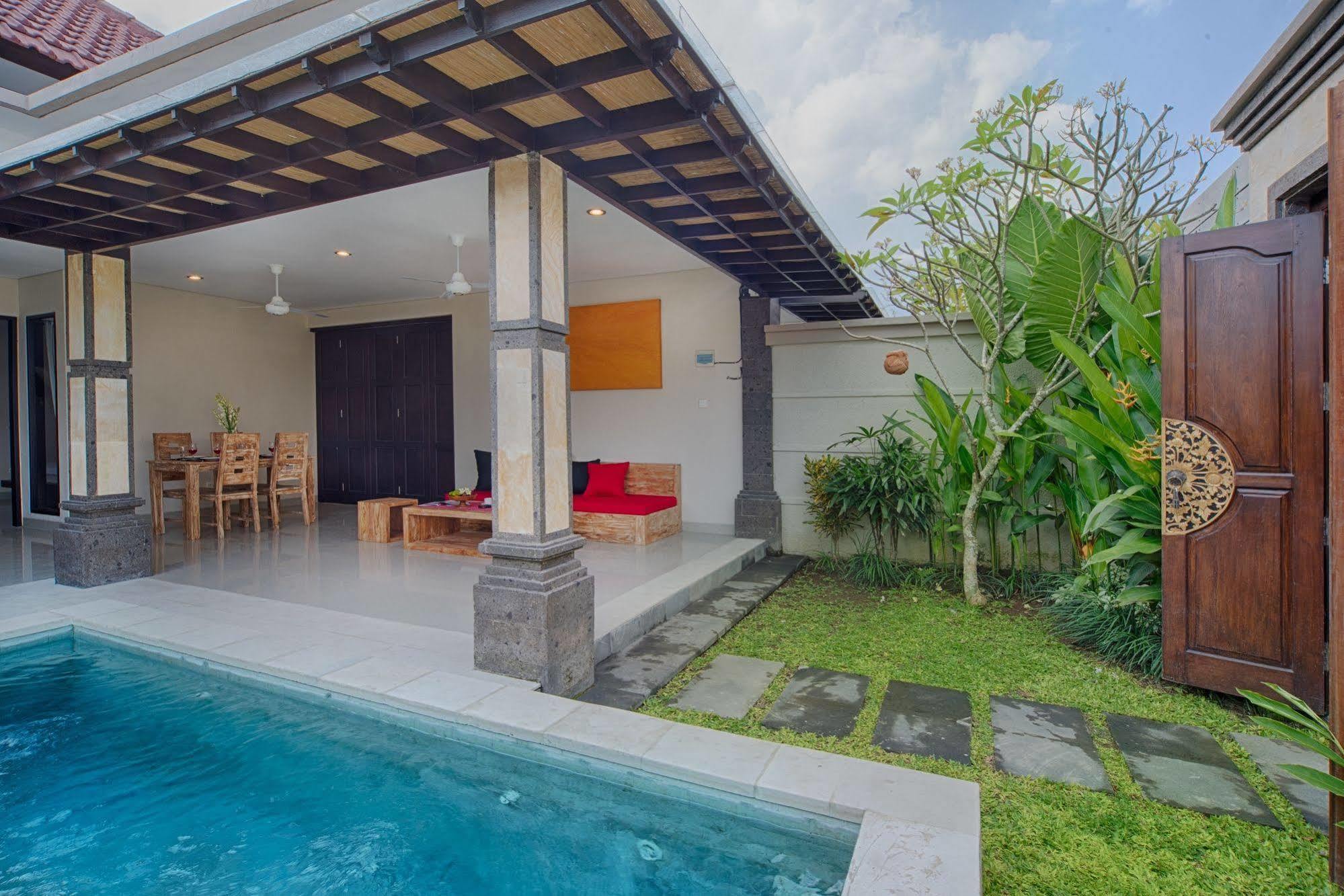 Puri Canggu Villas & Rooms Exterior photo